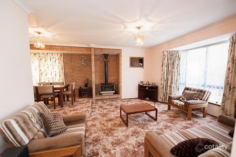 Property photo of 5 Gipsy Court Beldon WA 6027