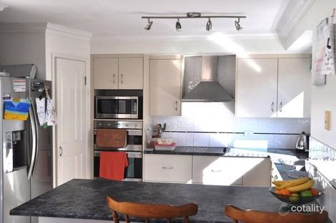 Property photo of 40 Miami Crescent Pacific Heights QLD 4703