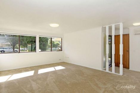 Property photo of 35 Seawind Terrace Berkeley Vale NSW 2261