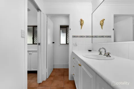 Property photo of 69 Sumners Road Jamboree Heights QLD 4074