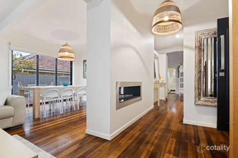 1b Carolyn St, Hampton, VIC 3188