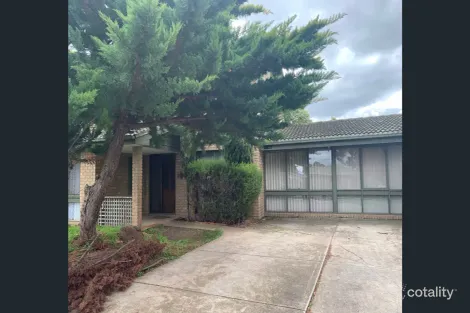 21 CHELMSFORD WAY, MELTON WEST, VIC 3337