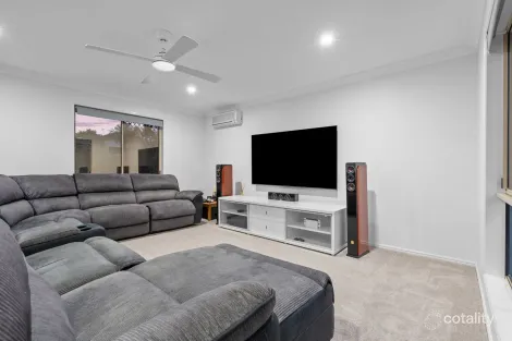 Property photo of 15 Callicoma Court Ormeau QLD 4208