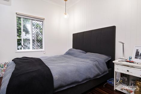 Property photo of 26 Matthew Flinders Drive Cooee Bay QLD 4703