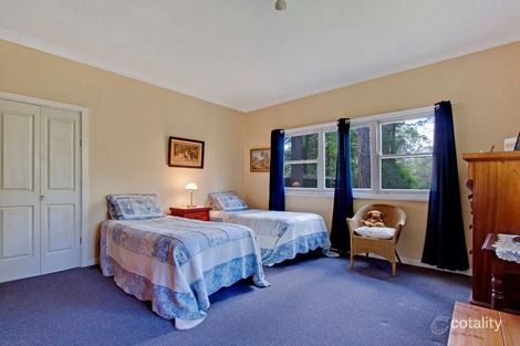 Property photo of 2 Glenara Road Kurrajong Heights NSW 2758