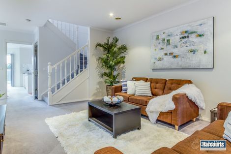 Property photo of 8 Victoria Knox Avenue Rowville VIC 3178