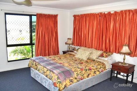 Property photo of 40 Miami Crescent Pacific Heights QLD 4703