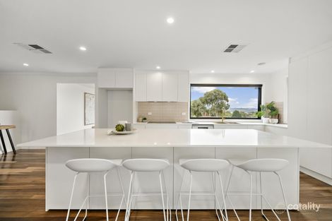 Property photo of 40 Halloran Drive Jerrabomberra NSW 2619