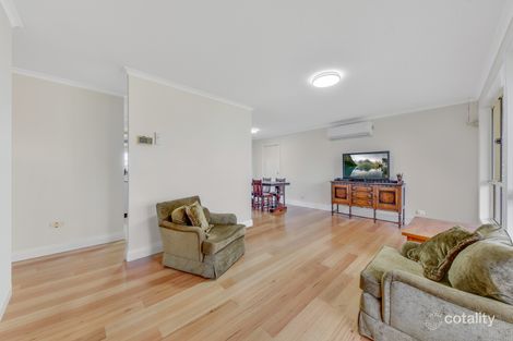 Property photo of 11 Charmian Place Rosemeadow NSW 2560