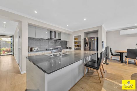 18 Scolopia St, Craigieburn, VIC 3064