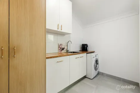 Property photo of 6 Toonalook Parade Paynesville VIC 3880