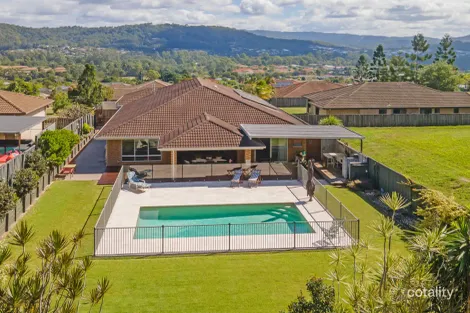 14 Peckham Ct, Pacific Pines, QLD 4211