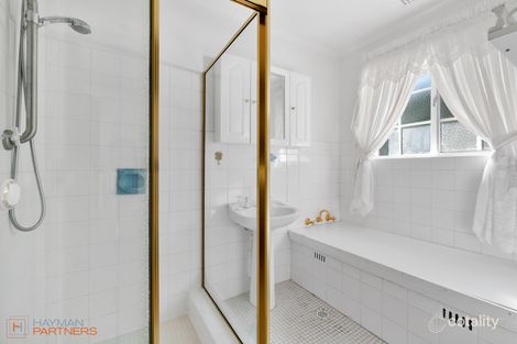 Property photo of 10 Downes Place Hughes ACT 2605