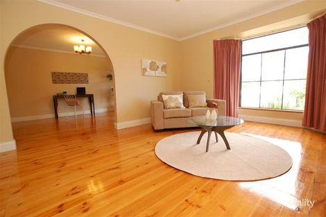 7 Fairlie Dr, Flagstaff Hill, SA 5159