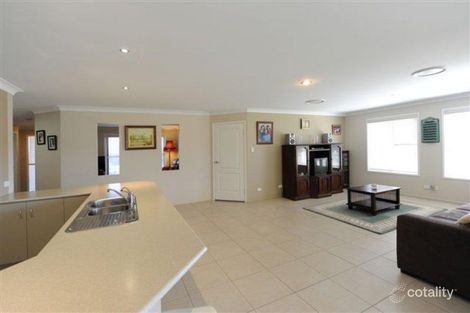 Property photo of 81 Belclaire Drive Westbrook QLD 4350