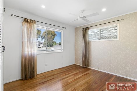 Property photo of 106 Eversleigh Road Scarborough QLD 4020