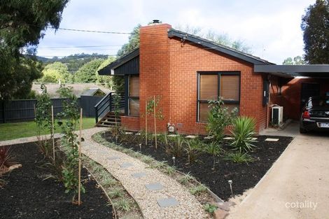 Property photo of 6 Chalmers Grove Upper Ferntree Gully VIC 3156