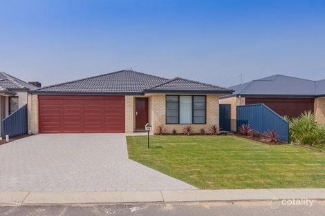 10 Chenin Ct, Pearsall, WA 6065