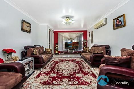 Property photo of 104 Hyatts Road Oakhurst NSW 2761