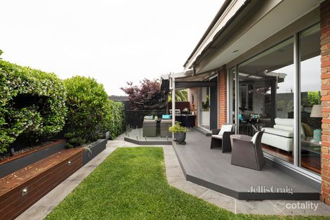 Property photo of 24 Esmale Street Strathmore VIC 3041