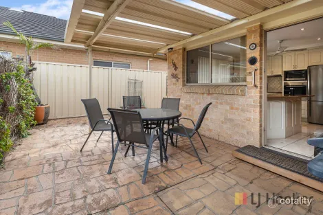 Property photo of 20A Koona Street Albion Park Rail NSW 2527