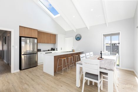 Property photo of 4 Lily Lane Robe SA 5276