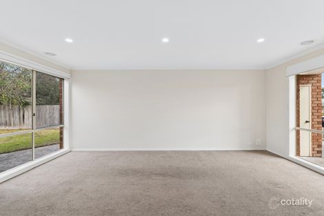 Property photo of 9 Hatten Place Berwick VIC 3806