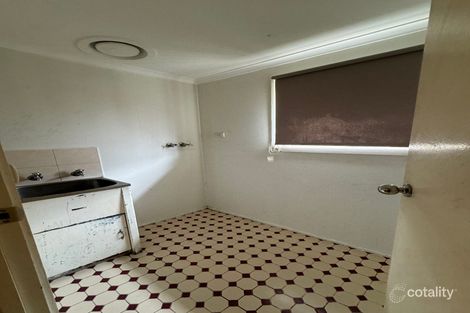 Property photo of 16 Waranga Crescent St Albans VIC 3021