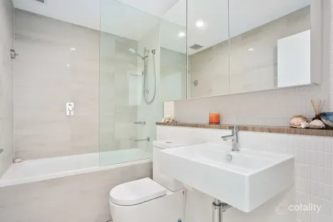 Property photo of 313/9 Marina Drive Shell Cove NSW 2529