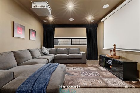 Property photo of 17 Tangelo Grove Mernda VIC 3754