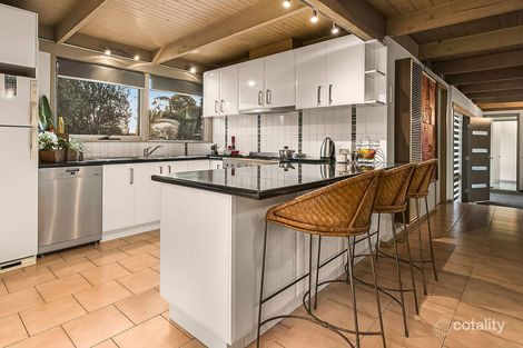 Property photo of 76 Tallow Wood Drive Greensborough VIC 3088