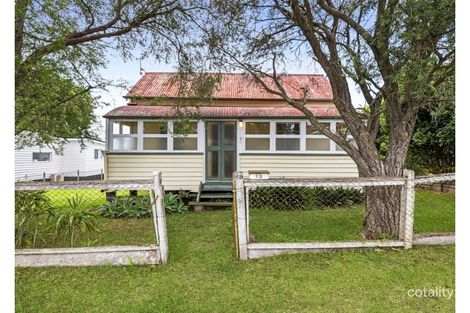13 Mccook St, South Toowoomba, QLD 4350