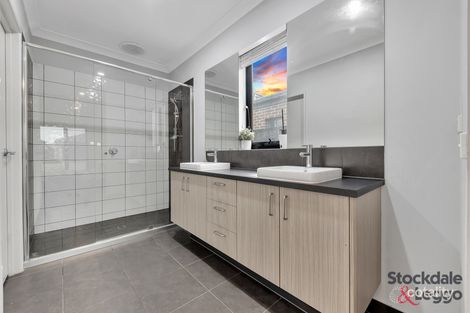 Property photo of 4 Freemont Circuit Truganina VIC 3029