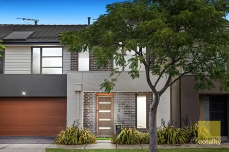 11 Vetiver Ave, Truganina, VIC 3029