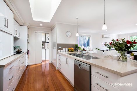 Property photo of 13 Bader Court Ringwood VIC 3134