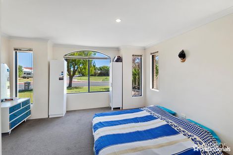 Property photo of 75 Beachfields Drive Broadwater WA 6280