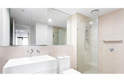 Property photo of 103/181 Fitzroy Street St Kilda VIC 3182