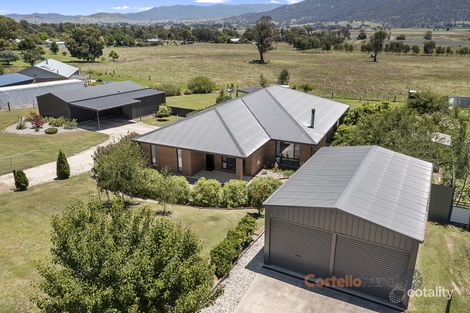 13 Mildren St, Corryong, VIC 3707