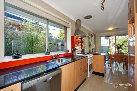 Property photo of 13 Ballantyne Street Burwood East VIC 3151