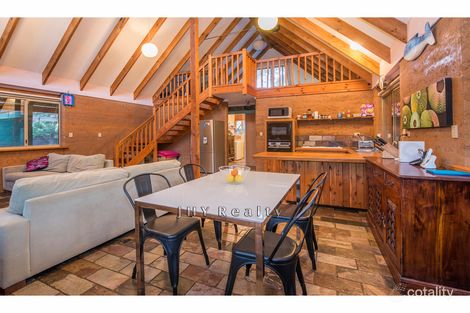 Property photo of 16 Kunzea Place Dunsborough WA 6281