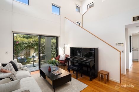 Property photo of 36 Raven Street St Lucia QLD 4067