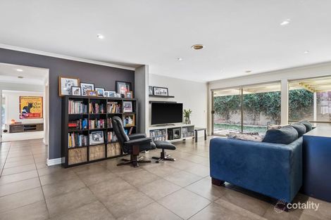 Property photo of 15 Shields Court Sydenham VIC 3037