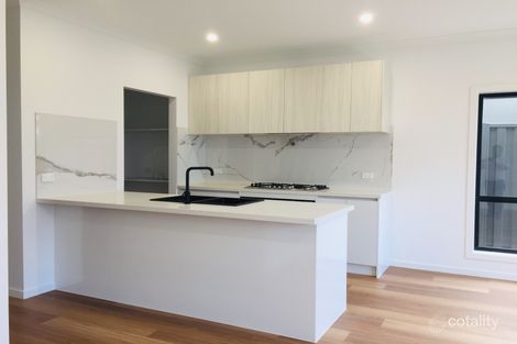 Property photo of 19 Marlborough Drive Wollert VIC 3750