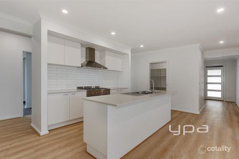 Property photo of 2 Willowleaf Street Beveridge VIC 3753