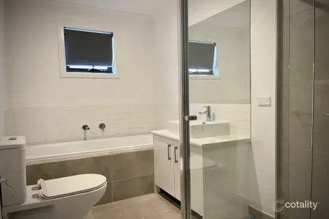 Property photo of 22 Kobe Crescent Wollert VIC 3750