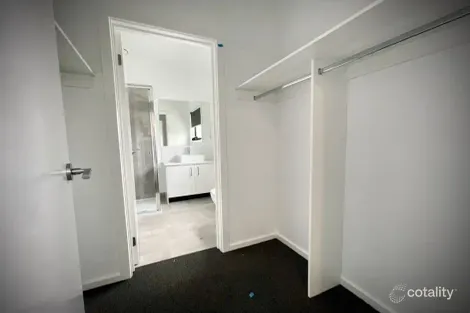 Property photo of 22 Kobe Crescent Wollert VIC 3750