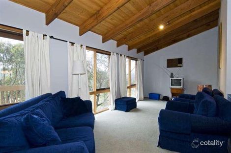 Property photo of 68 Milborne Crescent Eltham VIC 3095