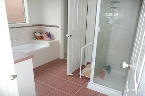 Property photo of 4 Xavier Way South Morang VIC 3752