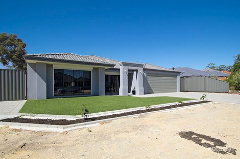 33 Lovett Dr, Forrestfield, WA 6058