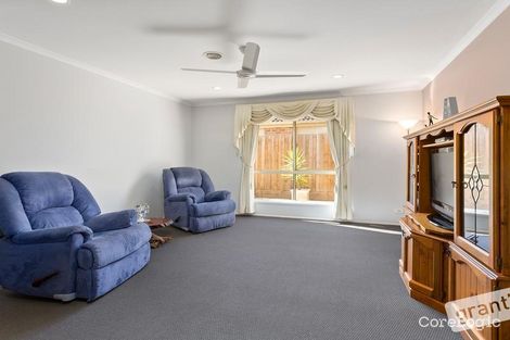 Property photo of 7 Grange Circuit Beaconsfield VIC 3807